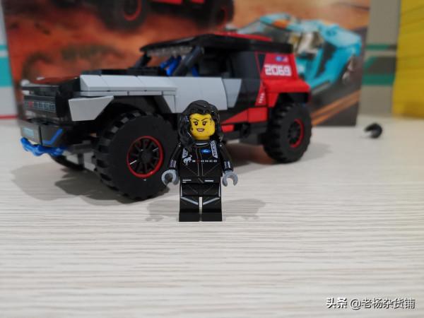 LEGO 超級賽車系列 76905 福特GT和Bronco R開箱簡評
