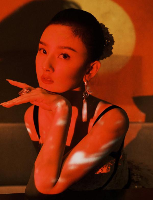 240號“女神”宋祖兒 240號“女神”宋祖兒