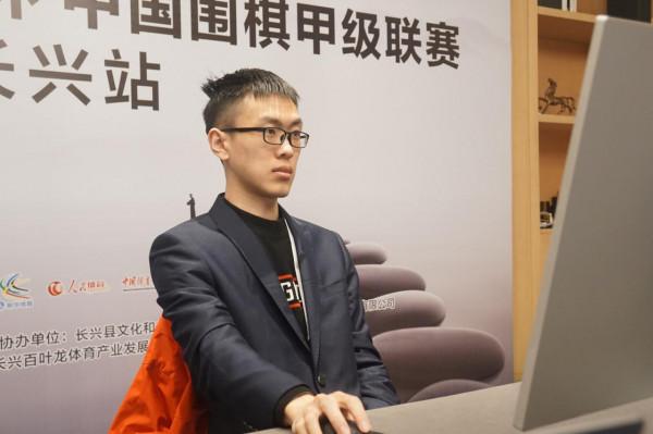 2021圍甲季後賽第二輪第2場圖集：柯羋辜丁頂尖對抗