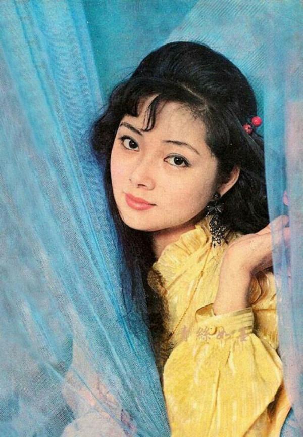 80年代當紅女明星近況:龔雪出國,周潔離世,朱琳一生未育 80年代當紅女明星近況:龔雪出國,周潔離世,朱琳一生未育