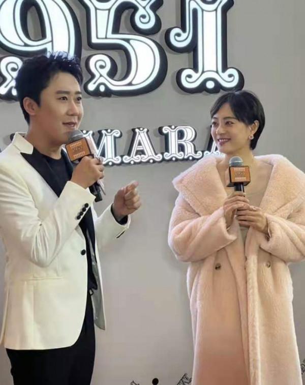 孫儷真是“人美任性穿”，皺巴巴的打底秋衣，竟被她搭配出貴氣感