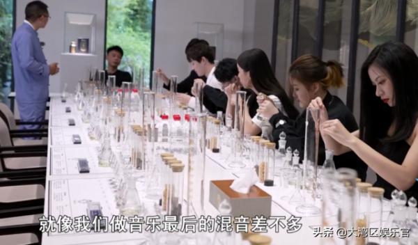 羅布慘敗，餘空離開，中國好聲音11強出爐，李克勤組僅剩2人