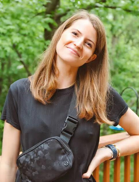 外網Tik Tok女生都愛上了這款Lululemon腰包