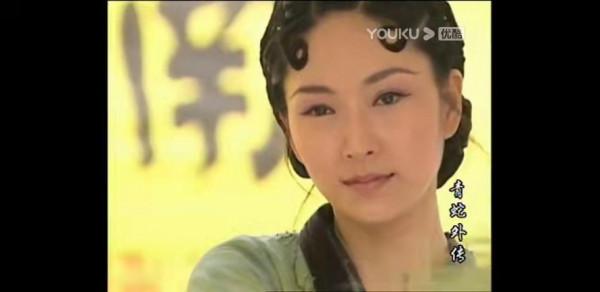 許仙好賭、青蛇吃人、法海有情，這版白蛇故事荒誕又感人