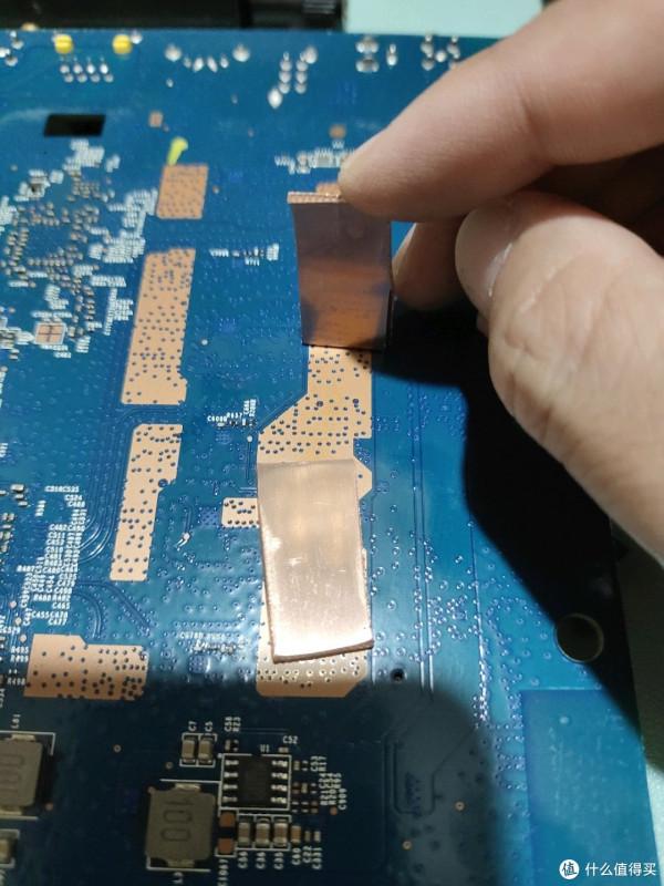 解決r7000路散熱:路由器散熱老不好,多半是廢了? 解決r7000路散熱:路由器散熱老不好,多半是廢了?