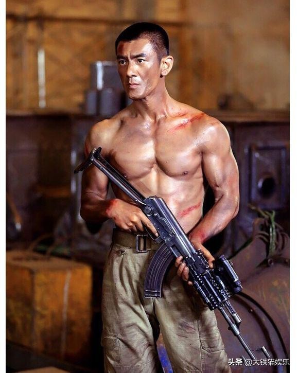 演軍人有味道的男演員，只服這8位，演技好不說還一身正氣