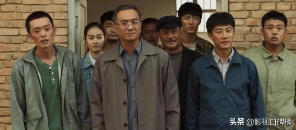 繞不開周迅和徐靜蕾的黃覺，還是娶了小嬌妻，不婚主義說說而已