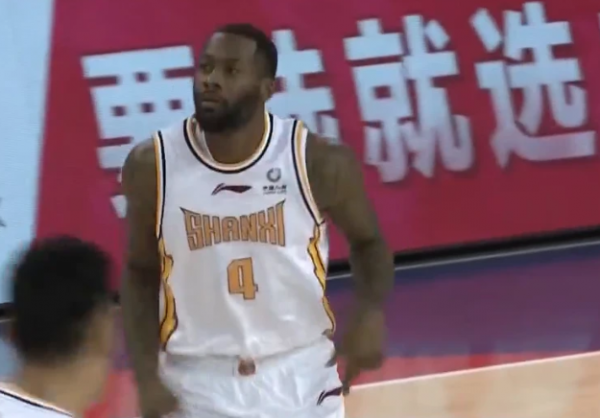 慘敗26分!山西23記三分擊穿廣東,遼寧舊將立功,杜鋒一臉沮喪 慘敗26分!山西23記三分擊穿廣東,遼寧舊將立功,杜鋒一臉沮喪