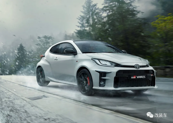 國產豐田卡羅拉也有GR SPORT套件，原廠改裝化身“西裝暴徒”？