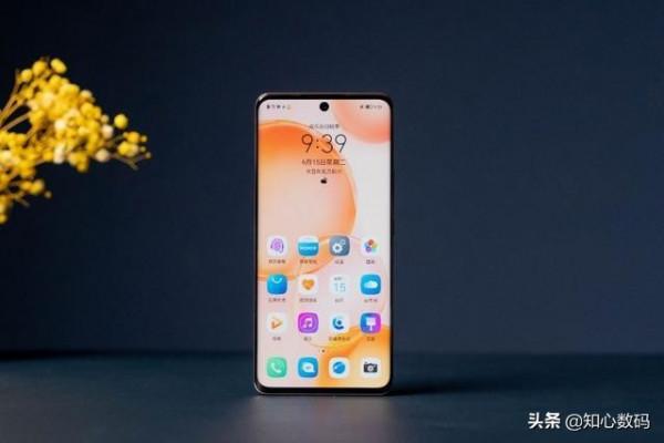 榮耀60和OPPO Reno7曝光,無緣驍龍898,配置依舊很豪橫 榮耀60和OPPO Reno7曝光,無緣驍龍898,配置依舊很豪橫