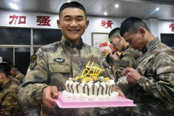 第71集團軍：虎年春節在軍營，別樣的暖！