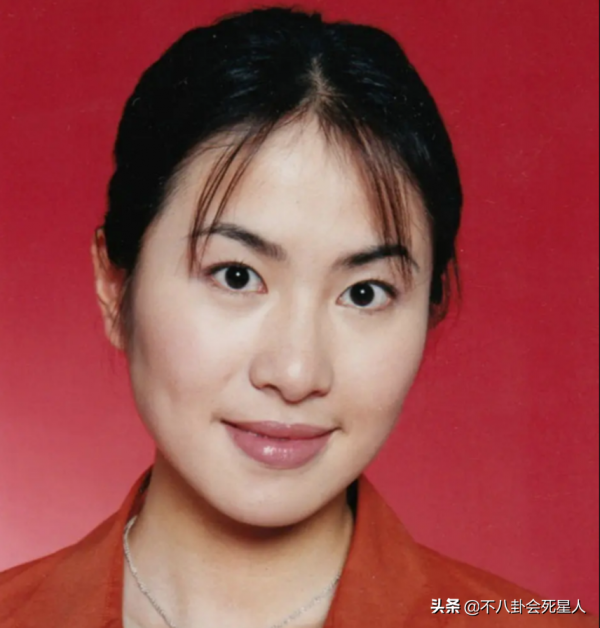 無濾鏡、無美顏的珍貴大頭照，這十位TVB女星，誰醜誰美一目瞭然