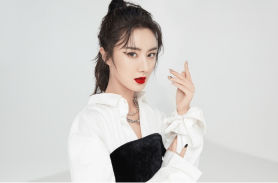 iPhone立功？蘋果CEO年收入曝光：還不到薇婭的四分之一