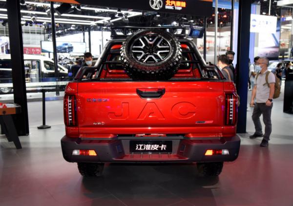 江淮悍途新增車型上市,外觀唬人難撐銷量重任 江淮悍途新增車型上市,外觀唬人難撐銷量重任