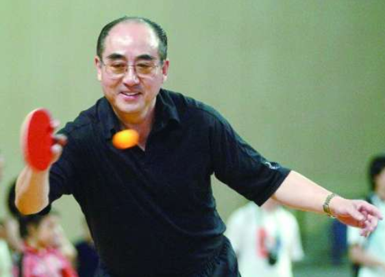 驚喜！69歲世界冠軍復出執教：曾18歲奪世乒賽男單金牌，認識嗎？