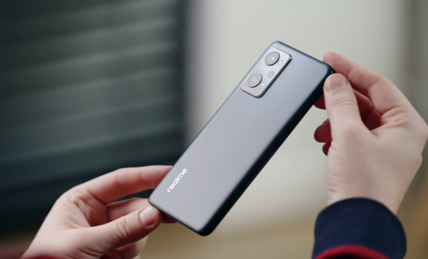 買手機可以摳門，但別陷入記憶體&OpenCurlyDoubleQuote;陷阱&rdquo;，6G&plus;128G輕易別買