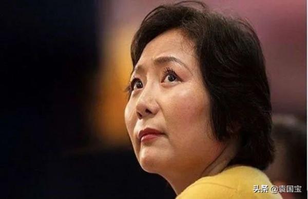 從“女記者”到“地產一姐”，龍湖吳亞軍的“三不”人生