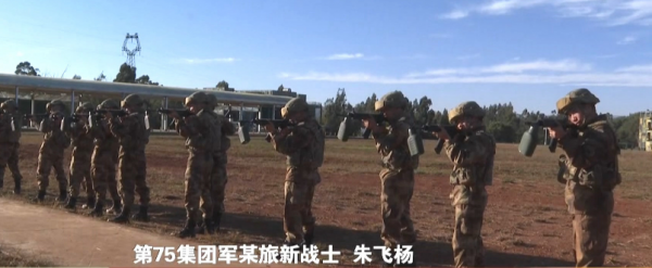 新兵剛下連隊就拿新步槍！191大量普及裝備，老95將被全面取代？