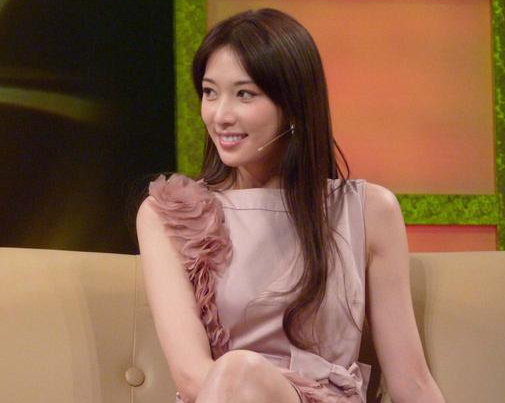 幼年喪父，講義氣卻遭朋友騙，錯失林志玲，言承旭的辛酸往事