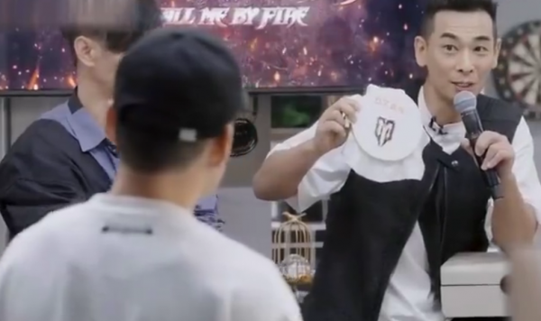 趙文卓繡花、劉濤賽車、苗圃開飛機,這些明星竟是隱藏技能高手? 趙文卓繡花、劉濤賽車、苗圃開飛機,這些明星竟是隱藏技能高手?