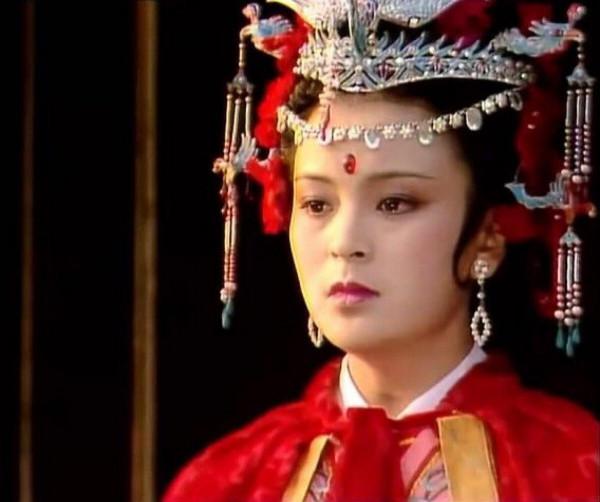 十二釵賈探春判詞解釋:畫面上的三個人都是誰? 十二釵賈探春判詞解釋:畫面上的三個人都是誰?