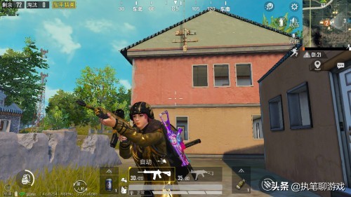 和平精英：玩家穿上12000的&OpenCurlyDoubleQuote;金風衣&rdquo;擺Pose，高估了它的能力