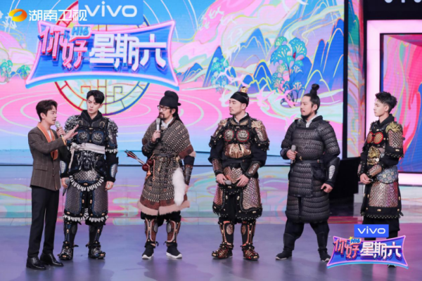 李玉剛舞動22米長綢,《你好,星期六》上演東方之美 李玉剛舞動22米長綢,《你好,星期六》上演東方之美