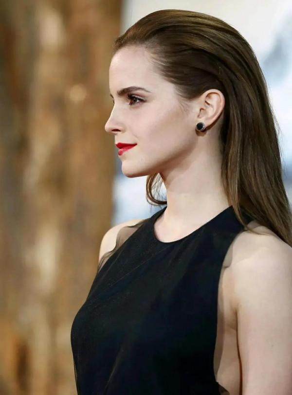 《哈利波特》女主角扮演者艾瑪·沃森 《哈利波特》女主角扮演者艾瑪·沃森