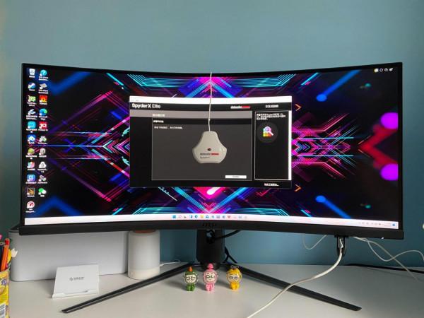 電腦DIY提高生產力，用帶魚屏還是組雙屏？糾結2年的我終於有答案