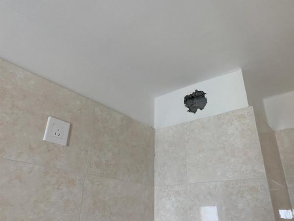 為什麼有人把衛生間改成衣帽間後苦不堪言?因為有4個地方沒做好 為什麼有人把衛生間改成衣帽間後苦不堪言?因為有4個地方沒做好