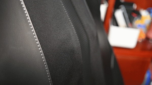 電競椅+按摩是什麼體驗？傲勝「天王椅」使用體驗