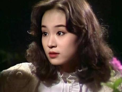 演員劉雪華:52歲丈夫意外墜樓身亡,她的一番話讓記者飽含淚水 演員劉雪華:52歲丈夫意外墜樓身亡,她的一番話讓記者飽含淚水