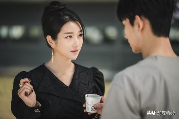 經歷窮困患病，戲外的金秀賢讓人心疼，卻因一場哭戲成為國民男神