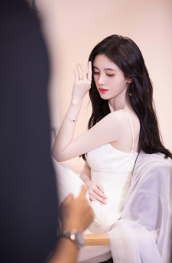 鞠婧禕美美噠小仙女