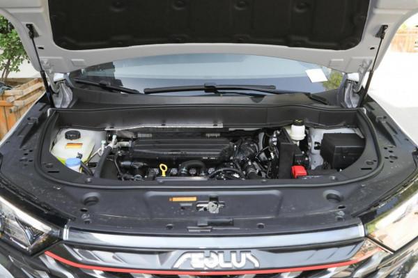 東風風神AX7馬赫版，搭載190馬力，內飾舒適，操作起來比較好上手