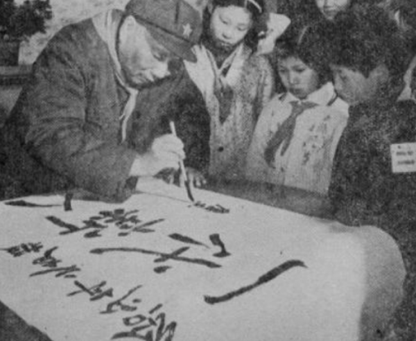 二舅找開國上將當兵，他：你40多歲了能幹啥？二舅：給我個團長吧