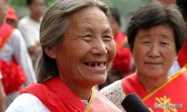 農村老人有什麼福利​?只要符合年紀要求,可享受4個福利 農村老人有什麼福利​?只要符合年紀要求,可享受4個福利