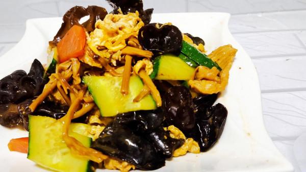 炒肉時，千萬不要直接下鍋，巧用一招，肉嫩如豆腐太香了