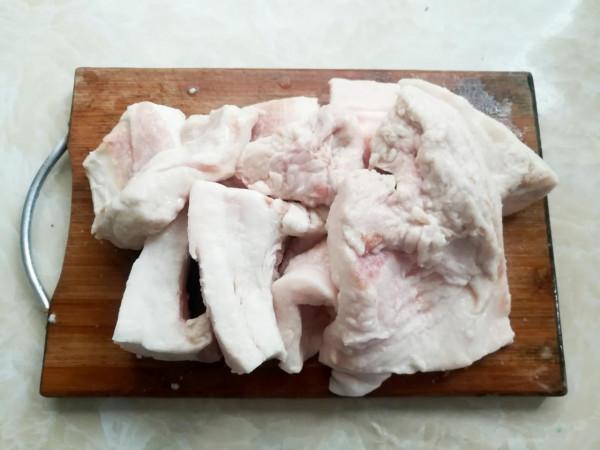 熬豬油,不要只加鹽,多加2樣牢記3點,豬油又香又白,久放不壞 熬豬油,不要只加鹽,多加2樣牢記3點,豬油又香又白,久放不壞