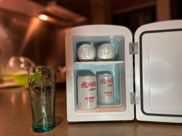 可口可樂迷你冷暖箱24小時試用報告