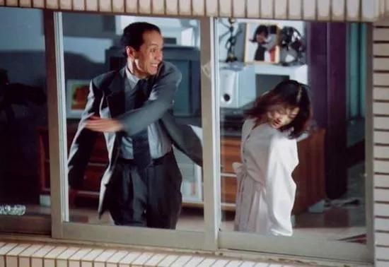 “絕世美人”梅婷的狗血愛情：為導演散盡家財，如今苦盡甘來