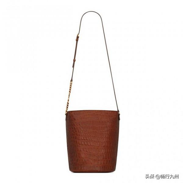 盤點12款超級實用的“水桶袋”