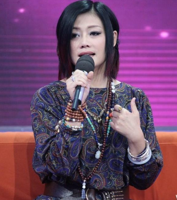 嫁入豪門卻遭破產的女星:有人替夫還債,有人婚後發現老公是騙子 嫁入豪門卻遭破產的女星:有人替夫還債,有人婚後發現老公是騙子