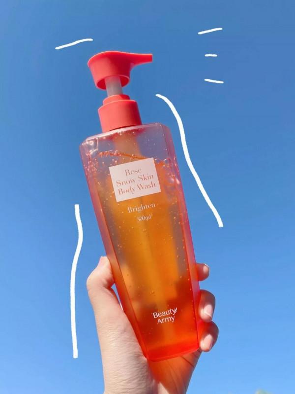 現在的沐浴露可太會了，洗完澡直接醃入味兒