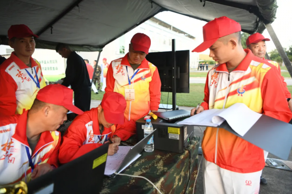 燃爆！！“十個關鍵詞”解鎖火箭軍某部軍體運動會