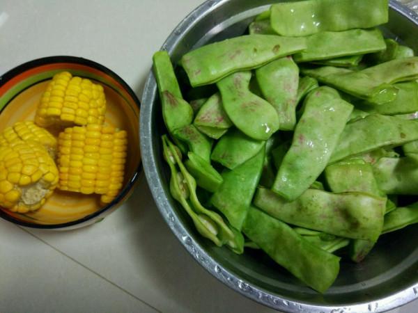 東北經典名菜亂燉大豐收，美味誘人，沒吃過一點要試試，超香