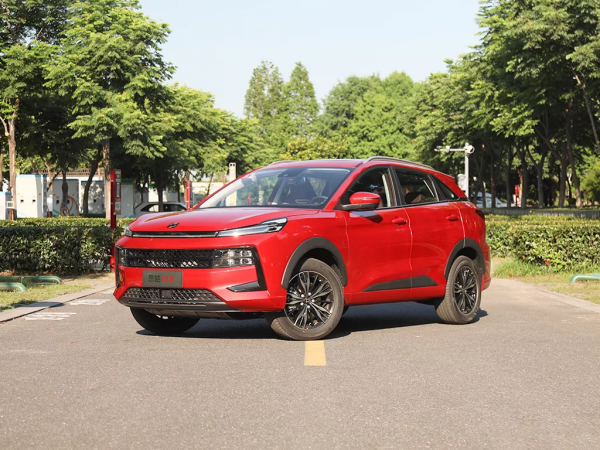 自主緊湊SUV新老對決!哈弗H6對比思皓QX 自主緊湊SUV新老對決!哈弗H6對比思皓QX