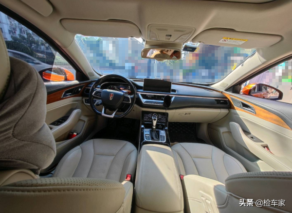 曾經高不可攀，如今唾手可得！10萬塊買這輛19年的紅旗H5值嗎