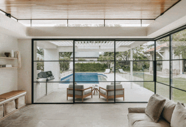 雲華起磁懸浮智慧滑動,用移動方式讓美好生活抵達 雲華起磁懸浮智慧滑動,用移動方式讓美好生活抵達