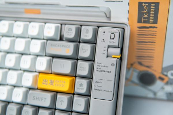 可能是我用過最好看的鍵盤，洛斐小浪機械鍵盤上手體驗